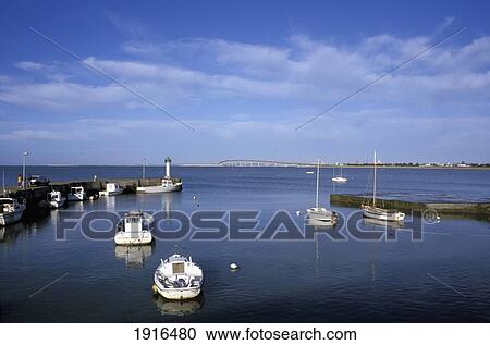 Stock Image - Rive Douz Plage, Ile De Re. Fotosearch