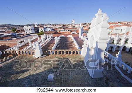 Picture - Roof of the San Felipe Neri Church and Convent, Chuquisaca Department, Bolivia. Fotosearch