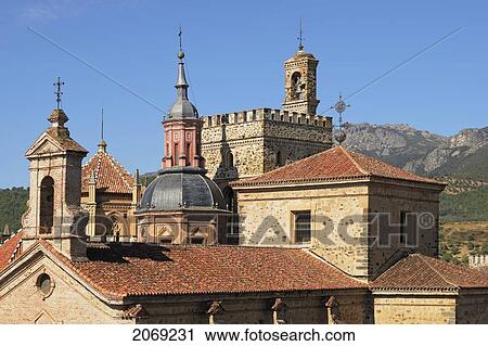 Royal Monastery Of Santa Maria De Guadalupe; Caceres Extremadura Spain View Large Photo Image Stock Image - Royal Monastery Of Santa Maria De Guadalupe; Caceres Extremadura Spain. Fotosearch