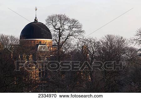 Royal Observatory On A Winter Morning In Greenwich Park; Greenwich, London, England, Uk View Large Photo Image Stock Image - Royal Observatory On A Winter Morning In Greenwich Park; Greenwich, London, England, Uk. Fotosearch