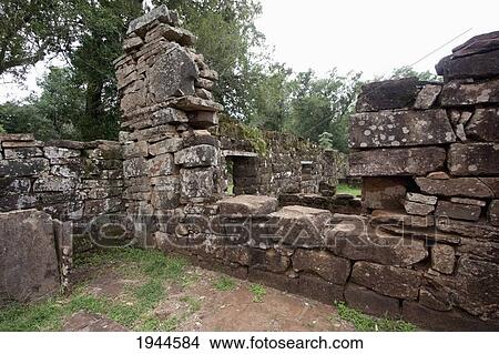 Picture - Ruins of the San Ignacio Mini Guarani Jesuit Mission that were cleared from the jungle, San Ignacio, Misiones, Argentina. Fotosearch