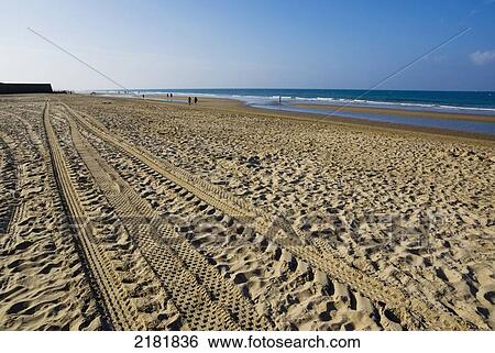 Sand Tracks, Costa De La Luz View Large Photo Image Stock Photograph - Sand Tracks, Costa De La Luz. Fotosearch