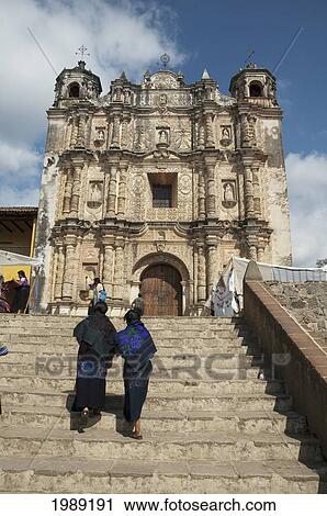 Santo Domingo Church, San Cristobal De Las Casas, Chiapas, Mexico View Large Photo Image Stock Image - Santo Domingo Church, San Cristobal De Las Casas, Chiapas, Mexico. Fotosearch