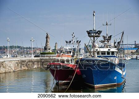 Stock Image - Santurce's Harbor, Santurtzi, Basque Country, Spain. Fotosearch
