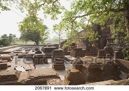 Stock Image - Sariputra Stupa (Temple Site No. 3), Nalanda Mahavihara, Bihar, India. Fotosearch