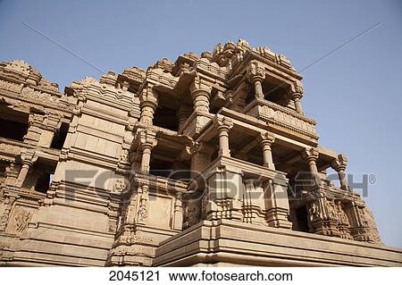 Stock Image - Sas Bahu Temple, Gwalior, Madhya Pradesh, India. Fotosearch
