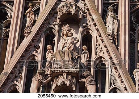 Sculptures In The Western Facade Of The Notre Dame Cathedral, Strasbourg, France View Large Photo Image Stock Image - Sculptures In The Western Facade Of The Notre Dame Cathedral, Strasbourg, France. Fotosearch