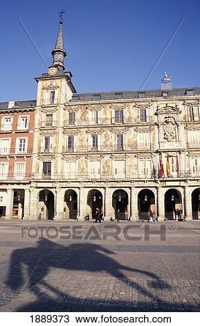 Stock Image - Shadow Of Equestrian Statue In Plaza Major. Fotosearch