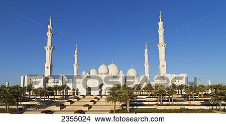 Picture - Sheikh Zayed Grand Mosque; Abu Dhabi, United Arab Emirates. Fotosearch