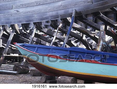 Stock Image - Ship Builders Yard ÃƒÆ’Ã‚Â¡Near Grenville. Fotosearch