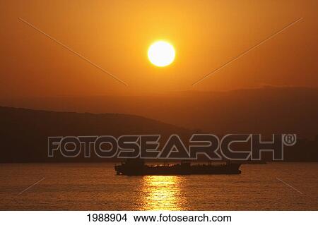Picture - Ship In The Sunset, Vina Del Mar, Valparaiso Region, Chile. Fotosearch