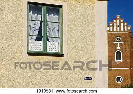 Small Town Of Vadstena, Ostergotland, Sweden View Large Photo Image Stock Image - Small Town Of Vadstena, Ostergotland, Sweden. Fotosearch