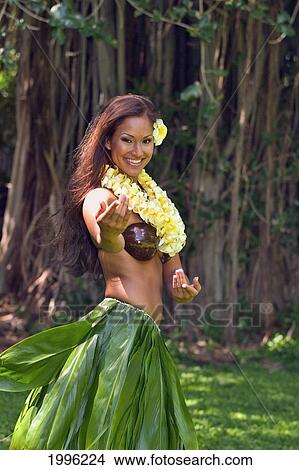 Smiling Female Hula Dancer With Coconut Bikini And Ti Leaf Skirt, Banyan Tree View Large Photo Image Picture - Smiling Female Hula Dancer With Coconut Bikini And Ti Leaf Skirt, Banyan Tree. Fotosearch