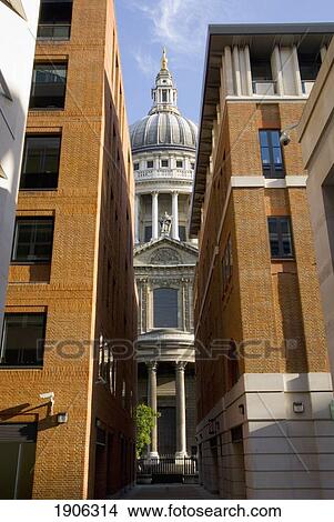 Picture - St. Pauls' Cathedral As Seen From Alley, London, England, Uk. Fotosearch