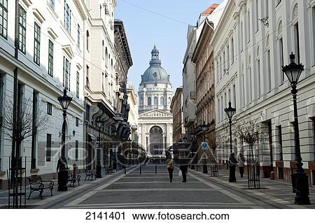 Stock Image - St Stephen's Basilica Or Szent Istv. Fotosearch