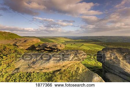 Stanage Edge Above Hathersage Moor; Derbyshire, England View Large Photo Image Stock Photograph - Stanage Edge Above Hathersage Moor; Derbyshire, England. Fotosearch