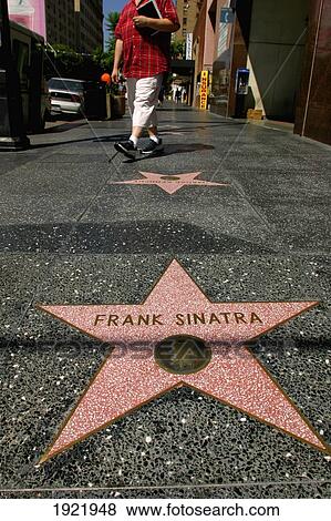 Stock Photo - Stars/ Frank Sinatra. Fotosearch