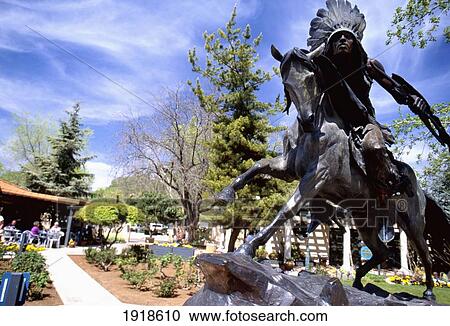 Stock Image - Statue At Telaquepaque. Fotosearch