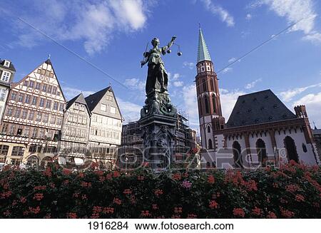 Picture - Statue In Village Square. Fotosearch