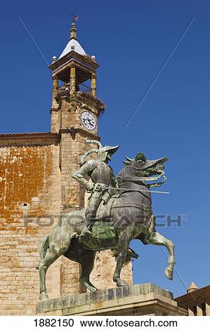 Stock Image - Statue Of Conquistador Francisco Pizarro (By American Sculptor Charles Cary Rumsey); Trujillo, Caceres, Spain. Fotosearch
