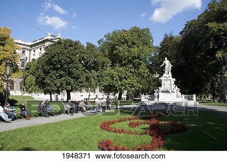 Stock Image - Statue Of Wolfgang Amadeus Mozart By Viktor Tilgner, Vienna (Wien), Austria. Fotosearch