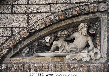 Stock Image - Statue On The Great Parterre Of Herrenhausen Gardens, Hannover, Lower Saxony, Germany. Fotosearch