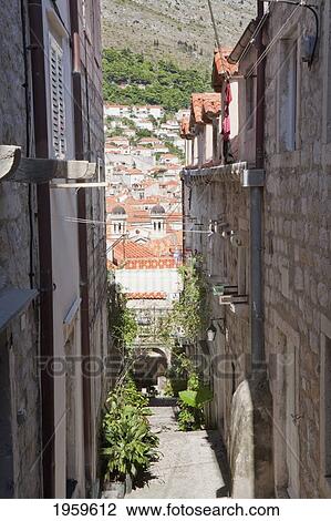 Stock Image - Street Scene In The Old Town Of Dubrovnik, Dubrovnik-Neretva, Croatia. Fotosearch