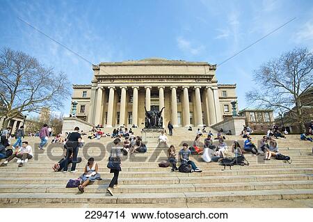 Picture - Students In Front Of The Library Of Columbia University, Manhattan, New York, Usa. Fotosearch