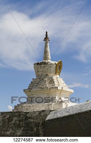 Stock Photo - Stupa on the enclosure wall surrounding Erdene Zuu Monastery, Karakorum (Kharkhorin),? vÃƒÆ’Ã‚Â·rkhangai Province, Mongolia. Fotosearch