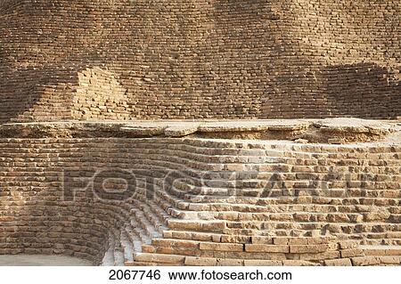 Stock Photograph - Sujatagarh Stupa, Bodhgaya, Bihar, India. Fotosearch