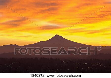 Sunrise Sky Over Mt. Hood; Portland, Oregon, Usa View Large Photo Image Stock Image - Sunrise Sky Over Mt. Hood; Portland, Oregon, Usa. Fotosearch