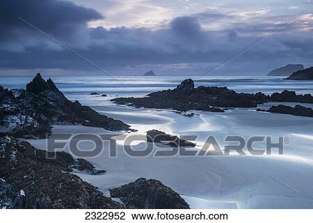 Stock Image - Sunset on Saint Finan's Bay; Iveragh Peninsula, County Kerry, Ireland, UK. Fotosearch