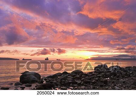 Picture - Sunset Over English Bay, Vancouver, British Columbia. Fotosearch