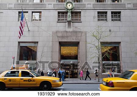 Stock Photo - Taxis Passing By The Famous Tiffany & Co In 5Th Avenue, Midtown Manhattan, New York, Usa. Fotosearch