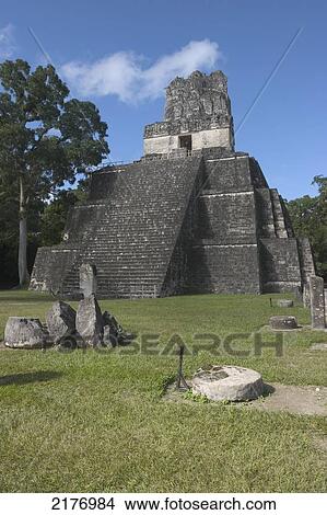 Picture - Temple 2 Mayan Ruins Of Tikal Guatemala. Fotosearch