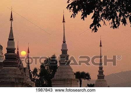 Thailand, Misty pink sky at twilight; Bangkok View Large Photo Image Stock Image - Thailand, Misty pink sky at twilight; Bangkok. Fotosearch
