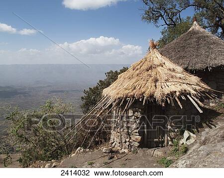 Stock Image - Thatch hut beside Asheten Maryam church; Lalibela, Asmara region, Ethiopia. Fotosearch