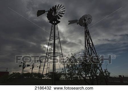 Stock Image - The American Wind Power Center For The American-Style Water Pumping Windmills, Lubbock, Texas, Usa. Fotosearch