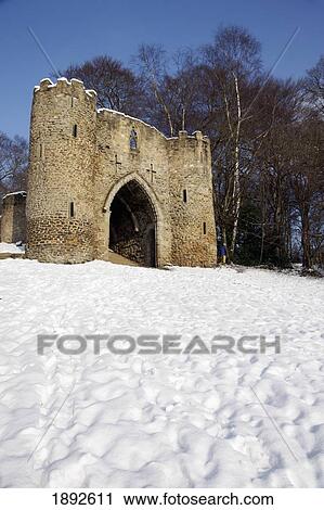 The Castle In Snow Covered Fields Of Roundhay Park View Large Photo Image Stock Image - The Castle In Snow Covered Fields Of Roundhay Park. Fotosearch