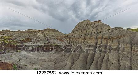 Stock Image - The erosion leads to interestng formations and hoodoos in Dinosaur Provincial Park; Alberta, Canada. Fotosearch