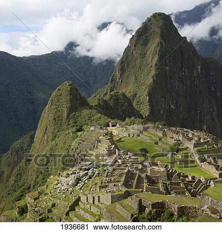 Stock Image - The Historic Inca Site Machu Picchu; Peru. Fotosearch
