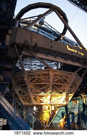 The Last Rays Of The Sun Illuminate Part Of The Mechanical Structure Of Moon Unit Telescope 2, Belonging To The Very Large Telescope (Vlt) Operated By The European Southern Observatory On Cerro Paranal, Antofagasta Region, Chile View Large Photo Image Stock Image - The Last Rays Of The Sun Illuminate Part Of The Mechanical Structure Of Moon Unit Telescope 2, Belonging To The Very Large Telescope (Vlt) Operated By The European Southern Observatory On Cerro Paranal, Antofagasta Region, Chile. Fotosearch