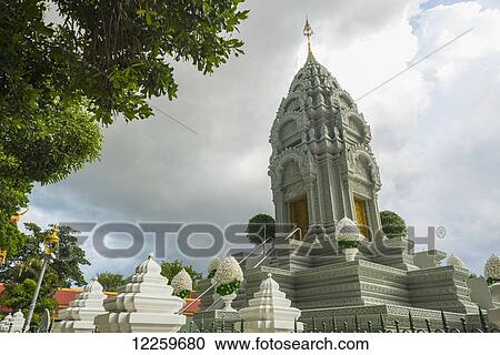 The memorial sanctuary of the beloved daughter of the former King Sihanouk; Phnom Penh, Cambodia View Large Photo Image Stock Image - The memorial sanctuary of the beloved daughter of the former King Sihanouk; Phnom Penh, Cambodia. Fotosearch