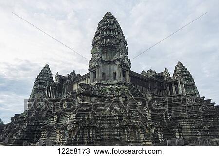 Stock Image - The most impressive temple of Angkor, built by the King Suryavarman II in the twelfth century, dedicated to Vishnu; Siem Reap, Cambodia. Fotosearch