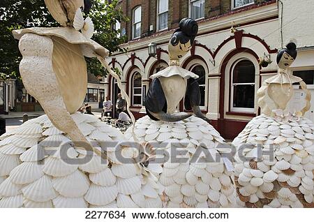 Picture - The Shell Ladies; Margate, Thanet, Kent, England. Fotosearch