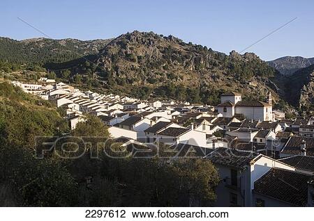 Stock Image - The town of Grazalema, the hub of the Sierra de Grazalema Natural Park, a Unesco Biosphere reserve since 1977. Andalucia, Spain. Fotosearch