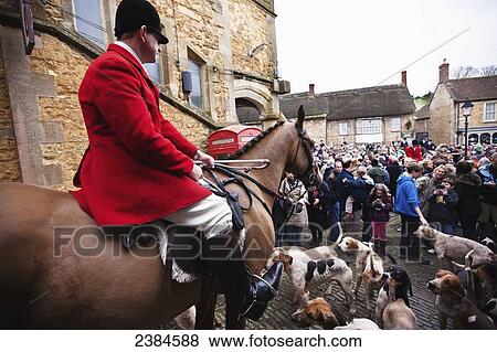 The Traditional Boxing Day Hunt in the centre of Castle Cary; Somerset, England View Large Photo Image Stock Photo - The Traditional Boxing Day Hunt in the centre of Castle Cary; Somerset, England. Fotosearch