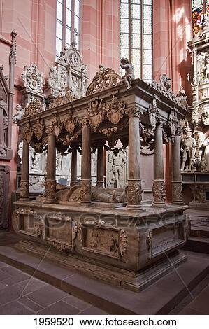 Stock Image - Tomb Of Count Ludwig I Of Loewenstein-Wertheim And Countess Anna In The Collegiate Church At Wertheim Am Main, Baden-Wurttemberg, Germany. Fotosearch