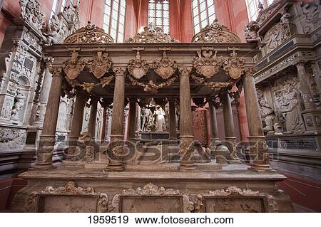 Stock Photo - Tomb Of Count Ludwig I Of Loewenstein-Wertheim And Countess Anna In The Collegiate Church At Wertheim Am Main, Baden-Wurttemberg, Germany. Fotosearch