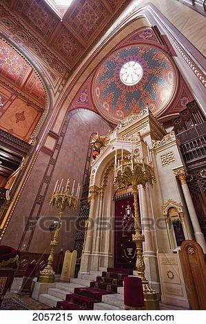 Torah Ark Of The Great Synagogue On Dohany Street, Budapest, Hungary View Large Photo Image Stock Photography - Torah Ark Of The Great Synagogue On Dohany Street, Budapest, Hungary. Fotosearch